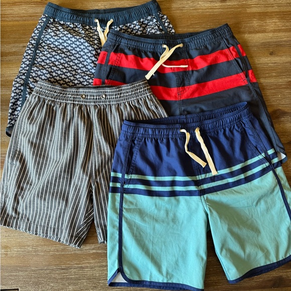 Boys Fair Harbor Swimsuits Medium - Picture 1 of 10